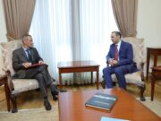 Азербайджан скрывает число военнопленных и места их содержания — Армен Григорян
