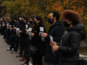 Армяне провели акцию протеста перед турецким посольством во Франции (фото)