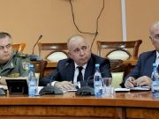 Министр обороны РА обсудил в ходе совещания трехмесячные сборы