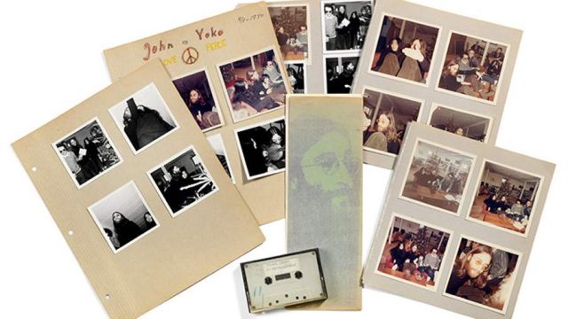 903_JohnLennon_03_750x474px