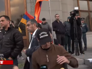 Обсуждения на Площади свободы (прямое включение)