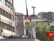 Студенты-медики установили флаг Арцаха во дворе университета