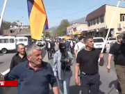 Участники протестного шествия направляются из Иджевана в Ереван (прямое включение)
