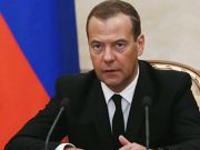 Россия будет поставлять продовольствие только дружественным странам — Медведев
