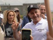 Роберт Кочарян присоединился к участникам шествия Движения Сопротивления — фоторепортаж