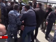 Напряженная ситуация в Араратской и Армавирской областях: граждане перекрыли трассы
