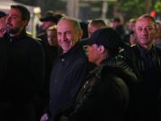 В шествии движения «Сопротивление» принимает участие Роберт Кочарян