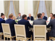 США за два года напечатали 5,9 триллиона долларов — Путин