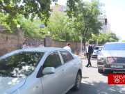 Депутат-олигарх от ГД Гурген Арсенян приехал в НС на Bentley
