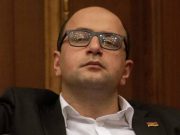 Учитывая созданный ГД кризис, решил отказаться от должности замглавы комиссии НС — Мамиджанян