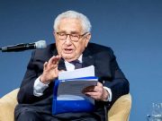 Киссинджер предостерег от затягивания конфликта на Украине