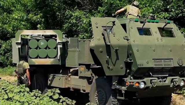 2022-07-05T203021Z_765489144_MT1EYEIM250672_RTRMADP_3_UKRAINE-ARMED-FORCES-USES-HIMARS_0.JPG