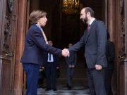 Арарат Мирзоян провел встречу с министром иностранных дел Франции