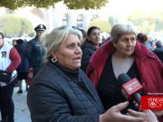 Пошла к Араику Арутюняну, два дня проспала под его стенами, но меня никто не принял – вынужденный переселенец