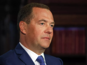 Медведев: Россия пока не использовала весь арсенал средств поражения