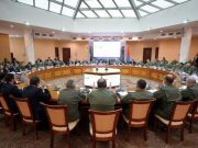 Пашинян провел совещание в Минобороны