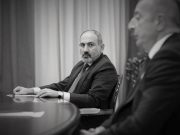 Начинаете приставать к оппозиции, мол, где вы, сделайте что-нибудь, выдворите их, они умыли руки от Карабаха — Севак Акопян