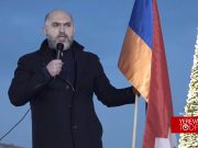 Ашотян поблагодарил миротворцев РФ и заявил о необходимости политического решения