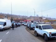 Единственная дорога, связывающая Арцах с Арменией, остается закрытой на протяжении 9 часов