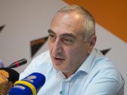 Елка, Евровидение, кот Оскар, сверкающие огни площади, сухопутный порт и прочее — Карен Кочарян