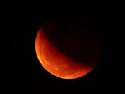 Жители Земли увидят 8 декабря затмение Марса Луной