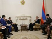 Секретарь Совбеза РА и глава МИД Арцаха обсудили усилия по преодолению гуманитарного кризиса в Арцахе