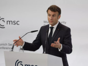 Макрон назвал переговоры с Россией о мире преждевременными