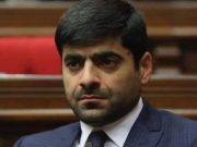 У депутата фракции «Айастан» Мгера Саакяна диагностирован перелом правой руки