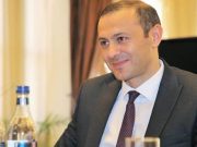 Секретарь Совбеза Армении оправляется в США