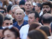 «Только рад этому»: Роберт Кочарян об отставке Араика Арутюняна