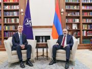 Премьер Армении и генсек НАТО обсудили отношения между Ереваном и Баку