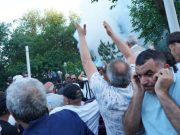 Полиция применила светошумовые гранаты: есть десятки пострадавших