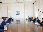 Шойгу и Алиев провели переговоры в Баку