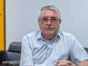 В возрасте 71 года скончался известный журналист Армен Дулян