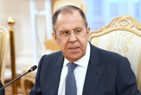 Лавров назвал невозможным членство Армении в ЕС и ЕАЭС
