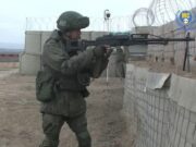 Военнослужащие миротворческого континента РФ продолжают контроль над соблюдением режима прекращения огня в Карабахе