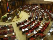 Правительственная программа была принята без парламентской оппозиции