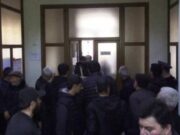 “Фактинфо”: полиция пыталась применить силу против родственников военнопленных