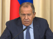 Лавров самоизолировался из-за контакта с зараженным коронавирусом