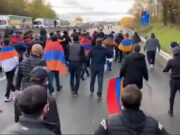 Около 10 армян пострадали во время акции во Франции: в том числе женщина и ребенок