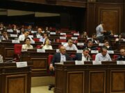 Представлены кандитатуры на должности заместителей председателей постоянных комиссий