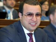 Айк Саргсян в Чамбараке заходит в избирательные участки и терроризирует избирателей -Armbigbrother
