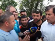 Трасса Ереван–Армавир перекрыта, сельчане требуют решения проблемы оросительной воды (прямое включение)