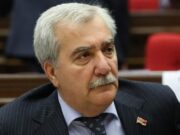 Власти Армении убеждают народ строить дипломатические отношения с Турцией и Азербайджаном
