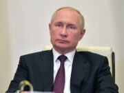 Путин заявил, что мир стоит на пороге перемен