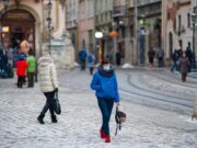 В Евросоюзе объявили начало третьей волны коронавируса