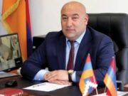 В доме мэра Каджарана в настоящее время идет обыск