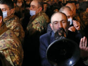 Пашинян попросил своих сторонников разойтись по домам