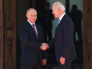 Путин положительно оценил переговоры с Байденом