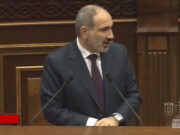 Пашинян в парламенте отвечает на вопросы депутатов (прямое включение)